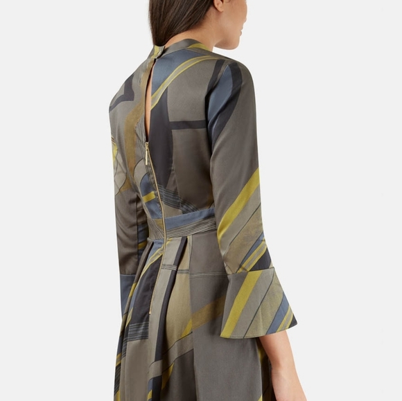 Closet Khaki Block Print Dress - Picture 6 of 8